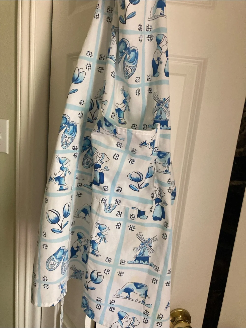 Classic Blue & White Tulip Print Kitchen Apron